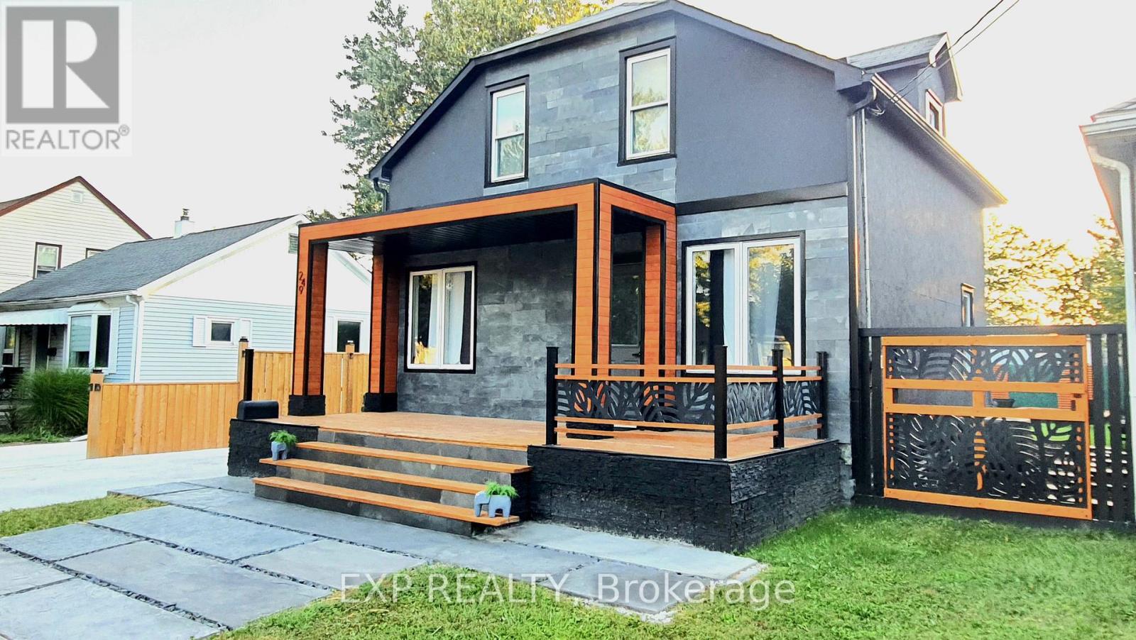 249 WALLACE AVENUE S, Welland, Ontario