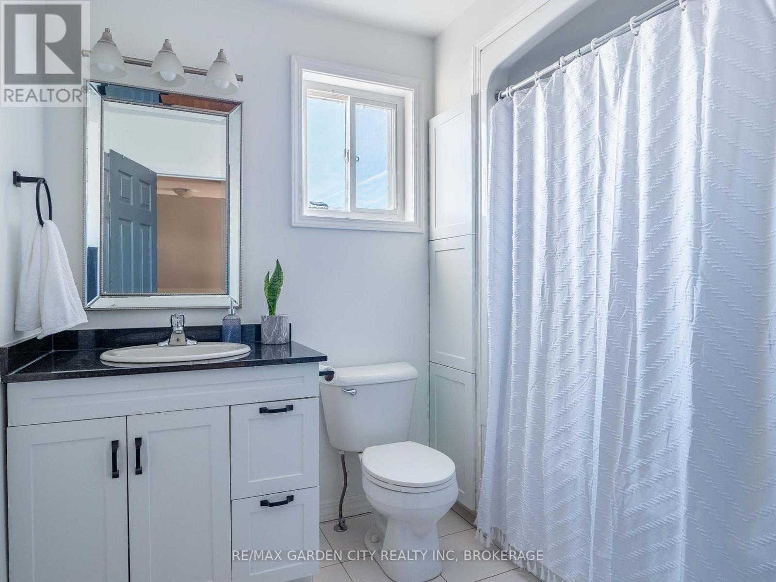 629 Broadway Avenue, Welland, Ontario  L3C 5M6 - Photo 10 - X12615346