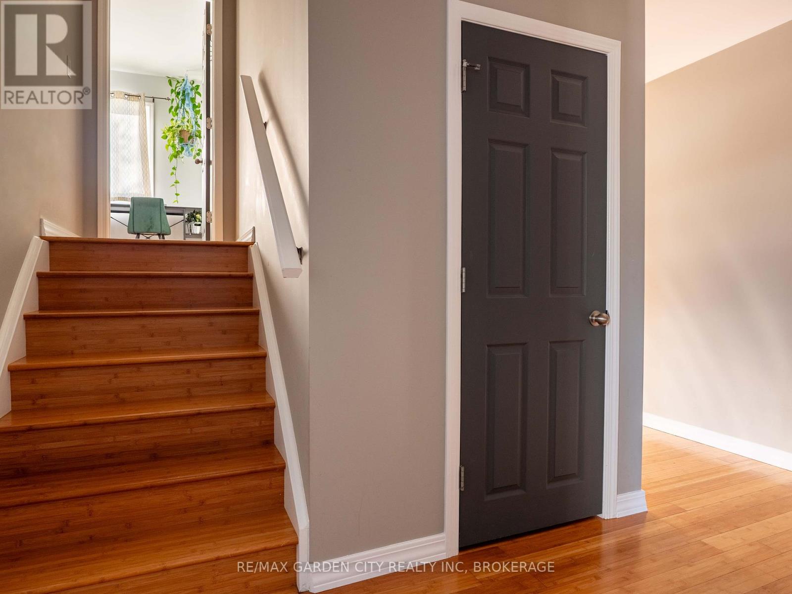 629 Broadway Avenue, Welland, Ontario  L3C 5M6 - Photo 11 - X12615346