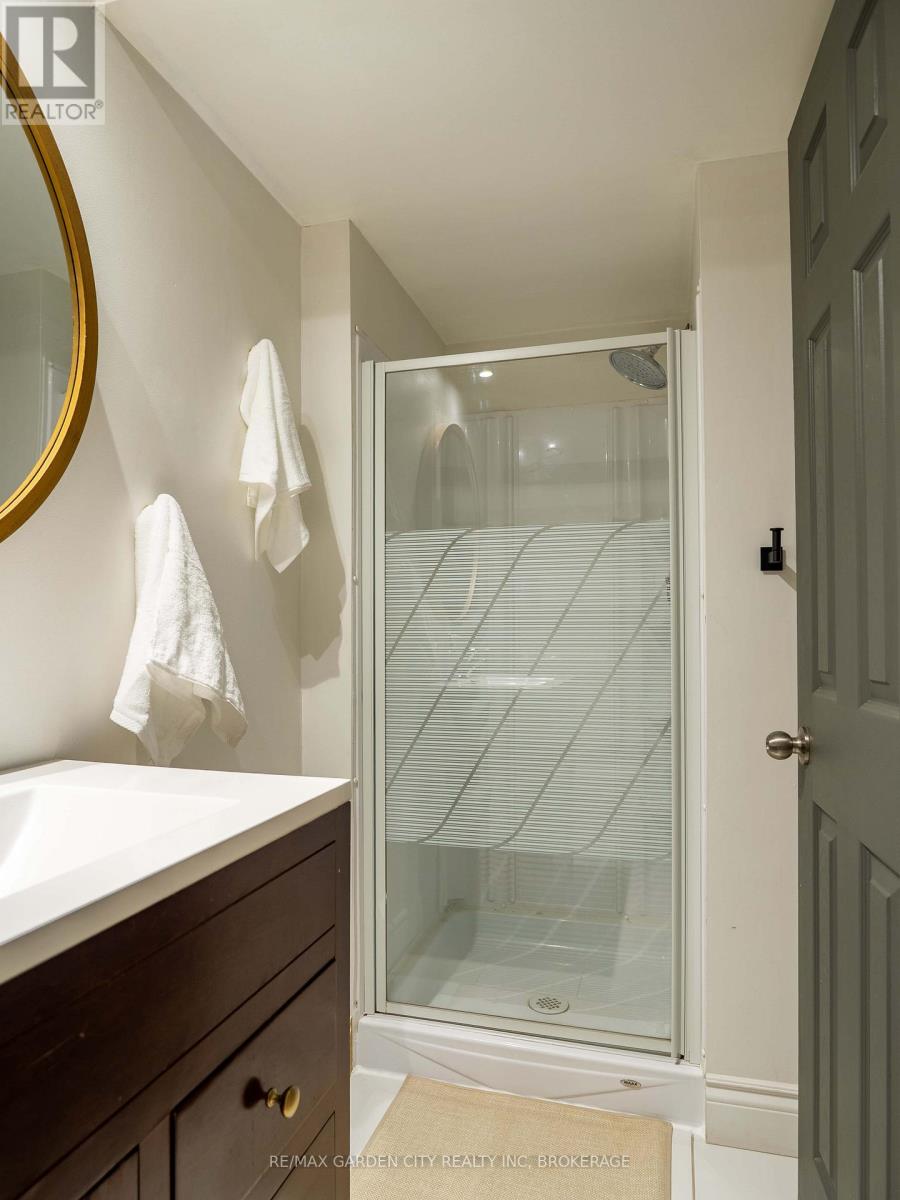 629 Broadway Avenue, Welland, Ontario  L3C 5M6 - Photo 20 - X12615346