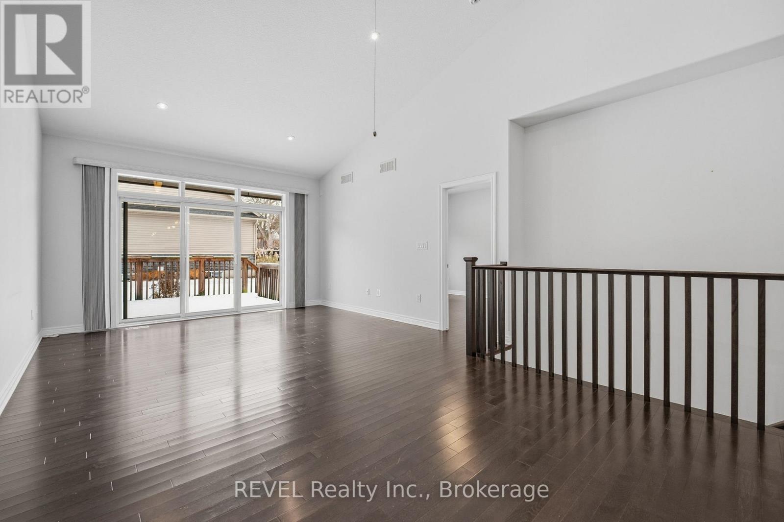 8 - 5490 Prince Edward Avenue, Niagara Falls, Ontario  L2G 0G5 - Photo 14 - X12627358