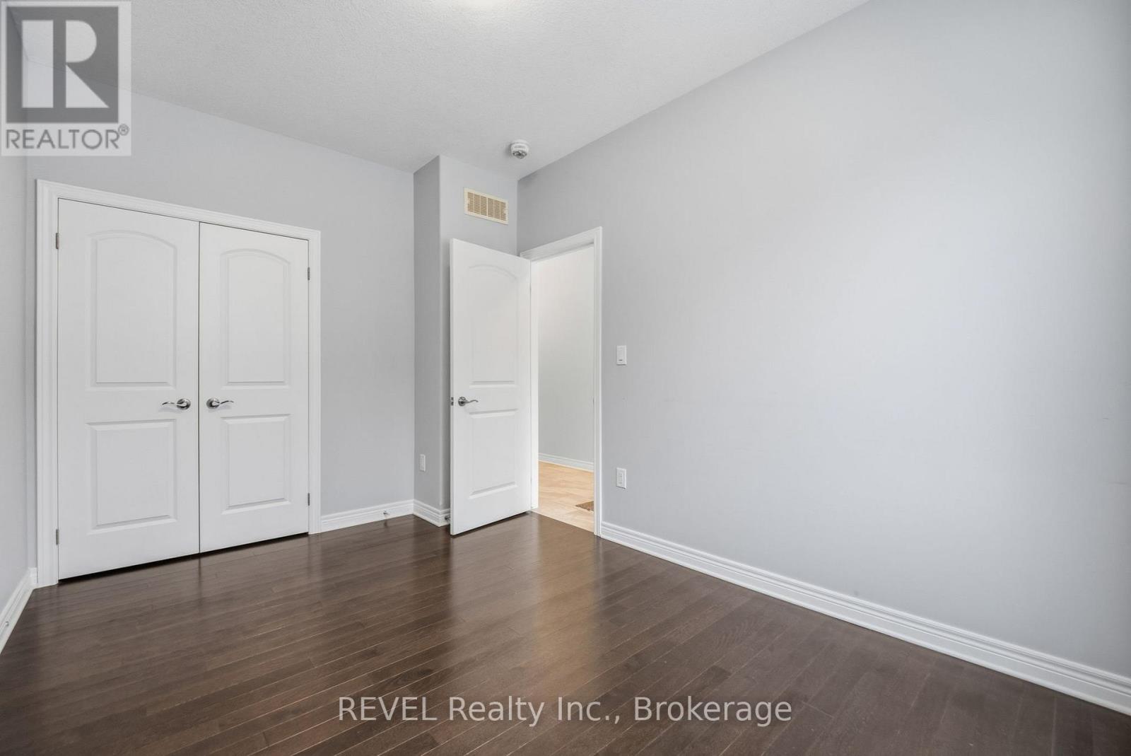 8 - 5490 Prince Edward Avenue, Niagara Falls, Ontario  L2G 0G5 - Photo 21 - X12627358