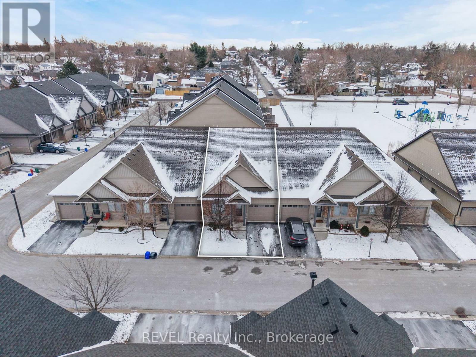 8 - 5490 Prince Edward Avenue, Niagara Falls, Ontario  L2G 0G5 - Photo 36 - X12627358