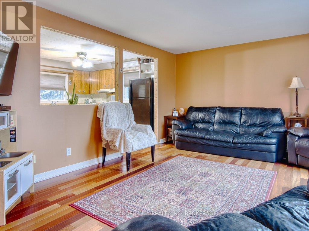 430 Concession 7 Road, Niagara-On-The-Lake, Ontario  L0S 1S0 - Photo 14 - X12627780