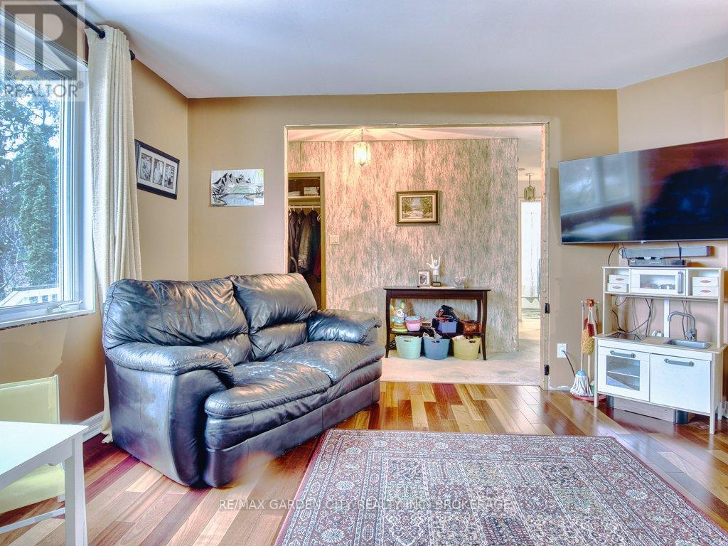 430 Concession 7 Road, Niagara-On-The-Lake, Ontario  L0S 1S0 - Photo 15 - X12627780