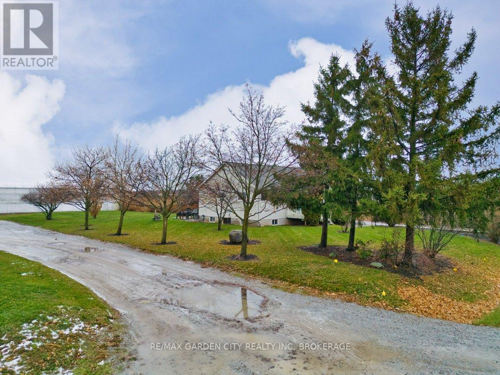 430 Concession 7 Road, Niagara-On-The-Lake, Ontario  L0S 1S0 - Photo 2 - X12627780