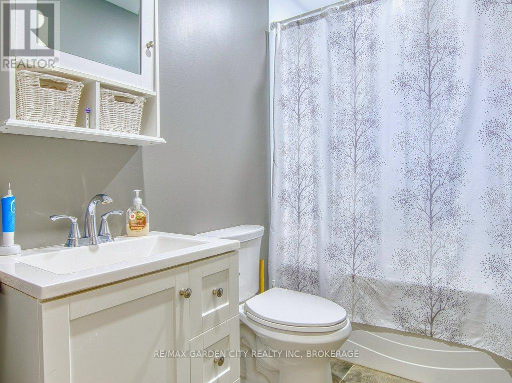 430 Concession 7 Road, Niagara-On-The-Lake, Ontario  L0S 1S0 - Photo 23 - X12627780