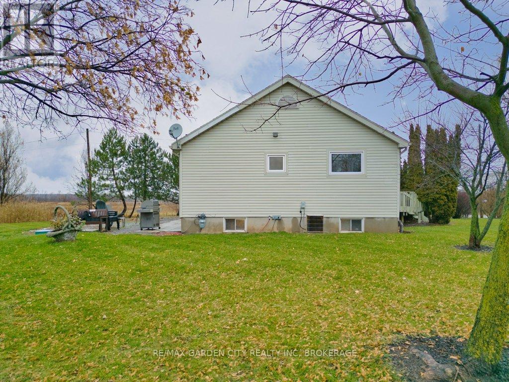 430 Concession 7 Road, Niagara-On-The-Lake, Ontario  L0S 1S0 - Photo 8 - X12627780