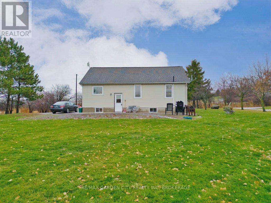 430 Concession 7 Road, Niagara-On-The-Lake, Ontario  L0S 1S0 - Photo 9 - X12627780