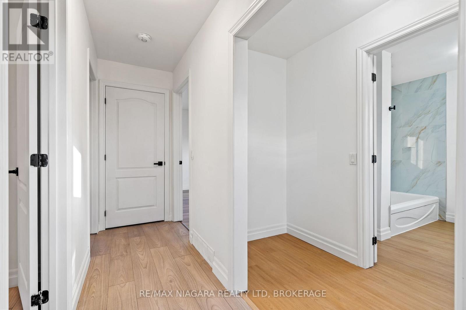 396 Fairview Road, Fort Erie, Ontario  L2A 4S2 - Photo 23 - X12630590