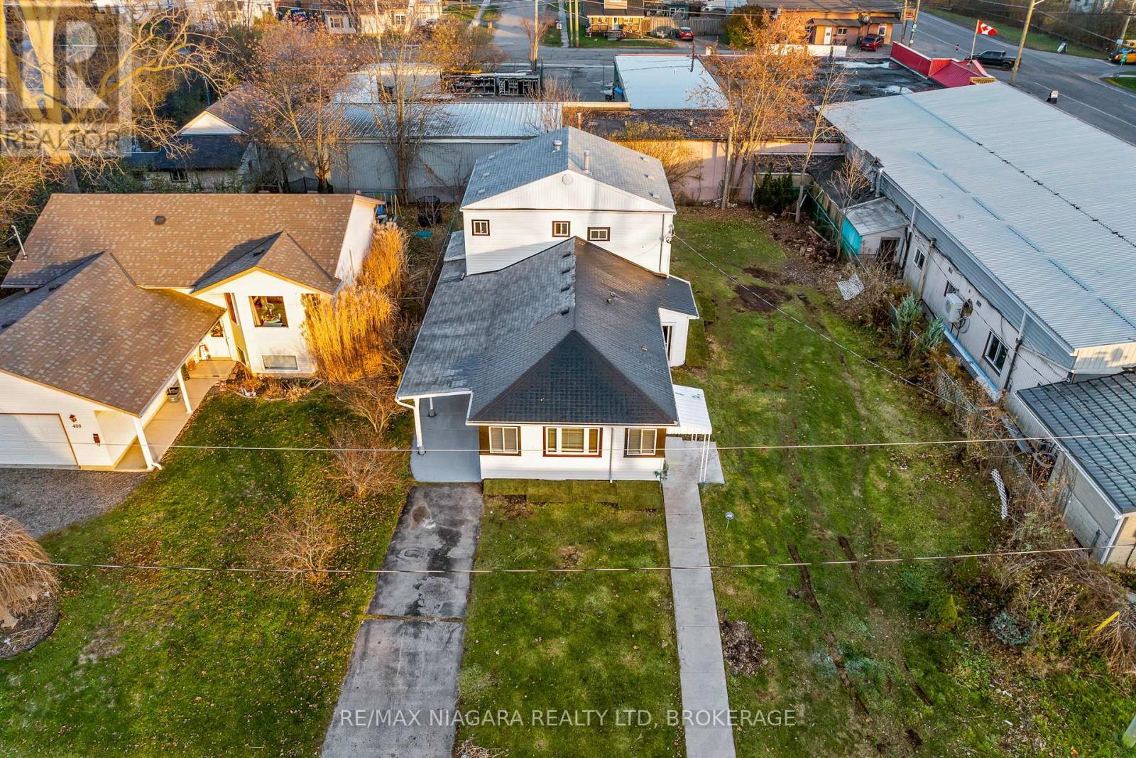 396 Fairview Road, Fort Erie, Ontario  L2A 4S2 - Photo 3 - X12630590