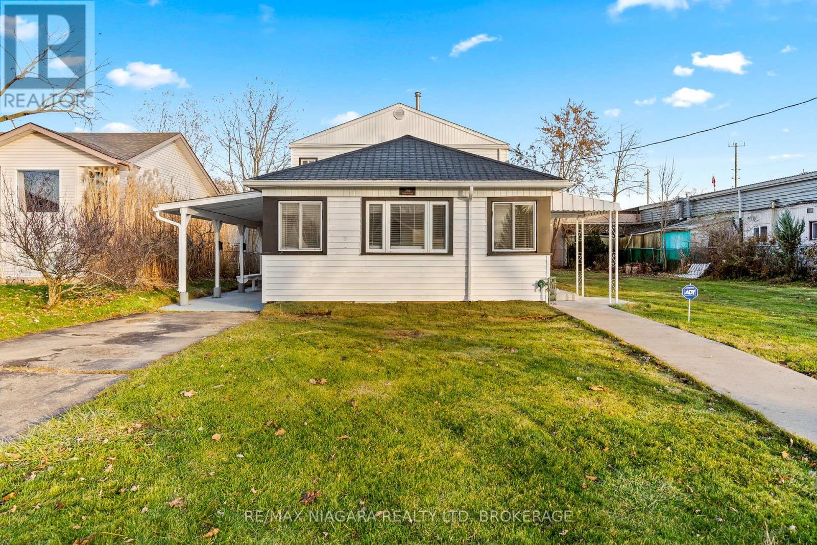 396 Fairview Road, Fort Erie, Ontario  L2A 4S2 - Photo 32 - X12630590