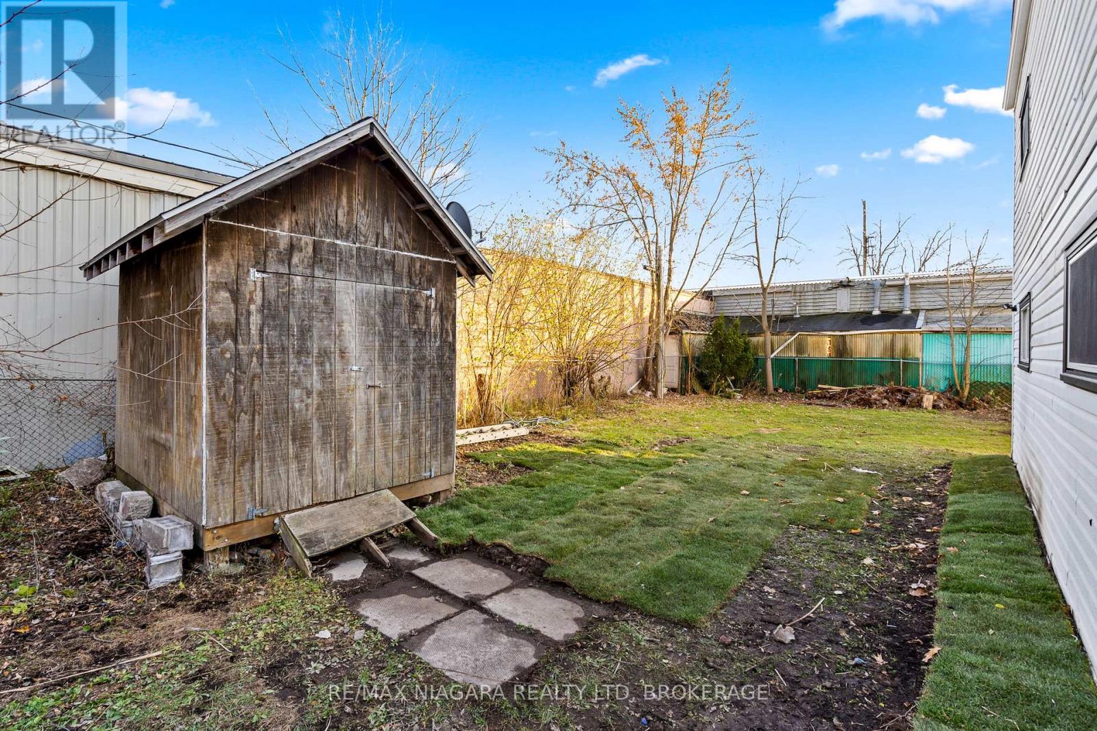 396 Fairview Road, Fort Erie, Ontario  L2A 4S2 - Photo 36 - X12630590