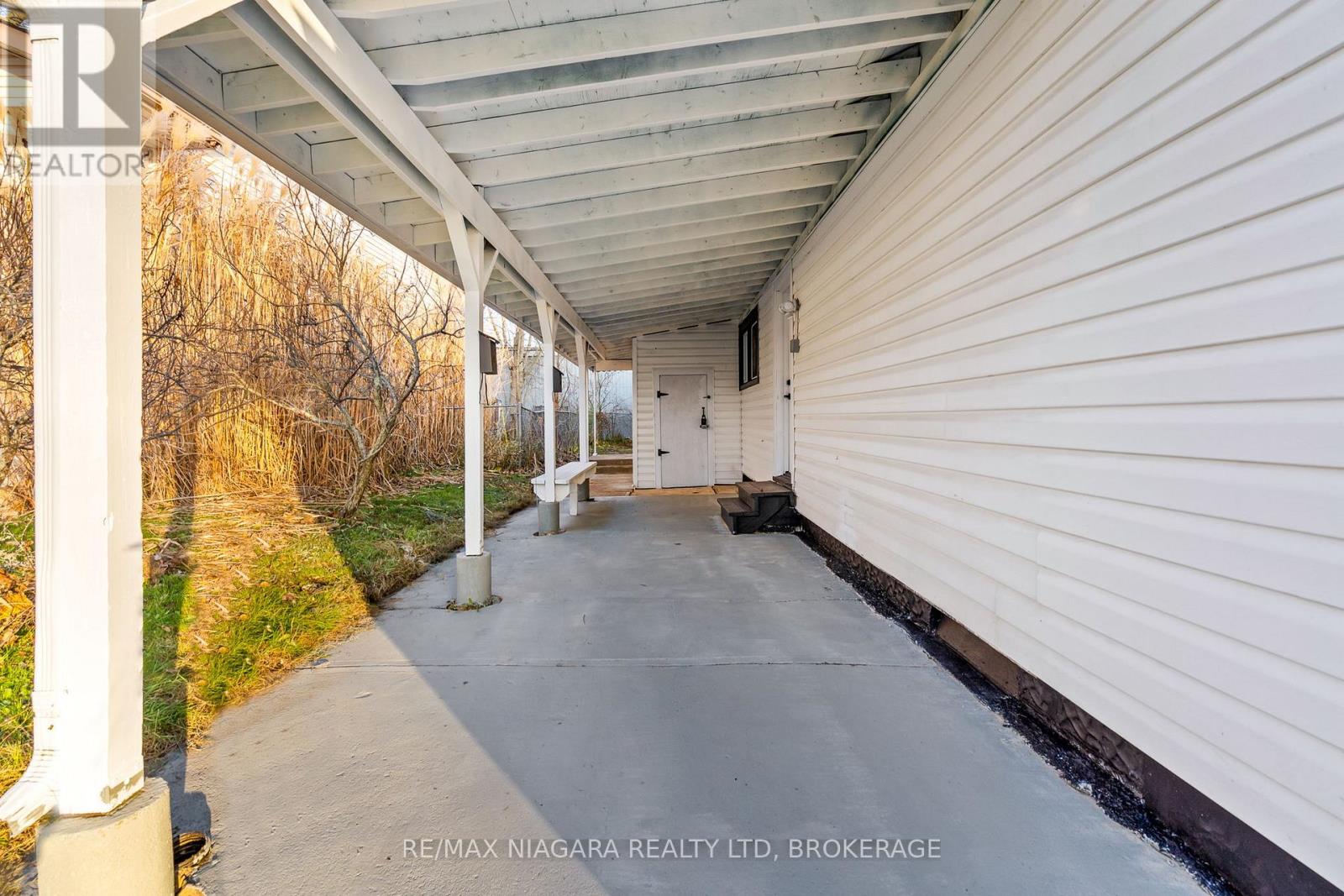 396 Fairview Road, Fort Erie, Ontario  L2A 4S2 - Photo 37 - X12630590