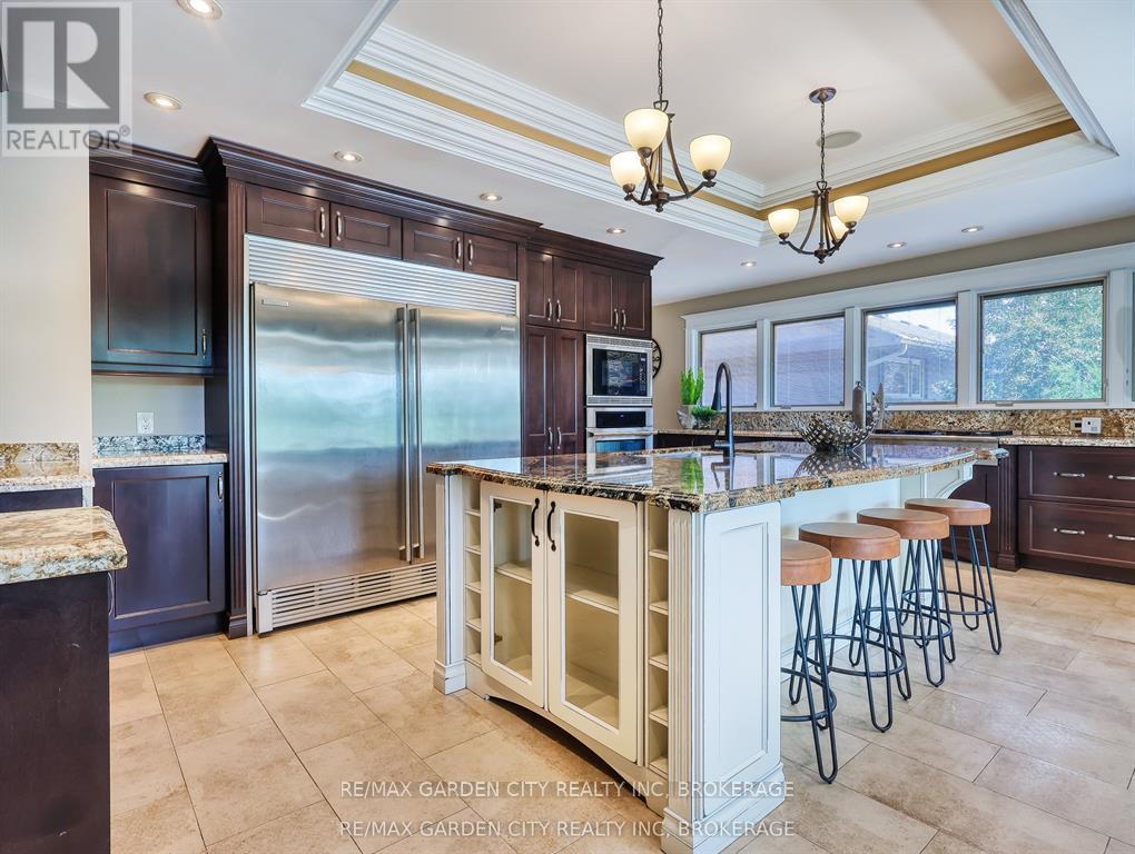 28 Marsdale Drive, St. Catharines, Ontario  L2T 3S3 - Photo 8 - X12631024