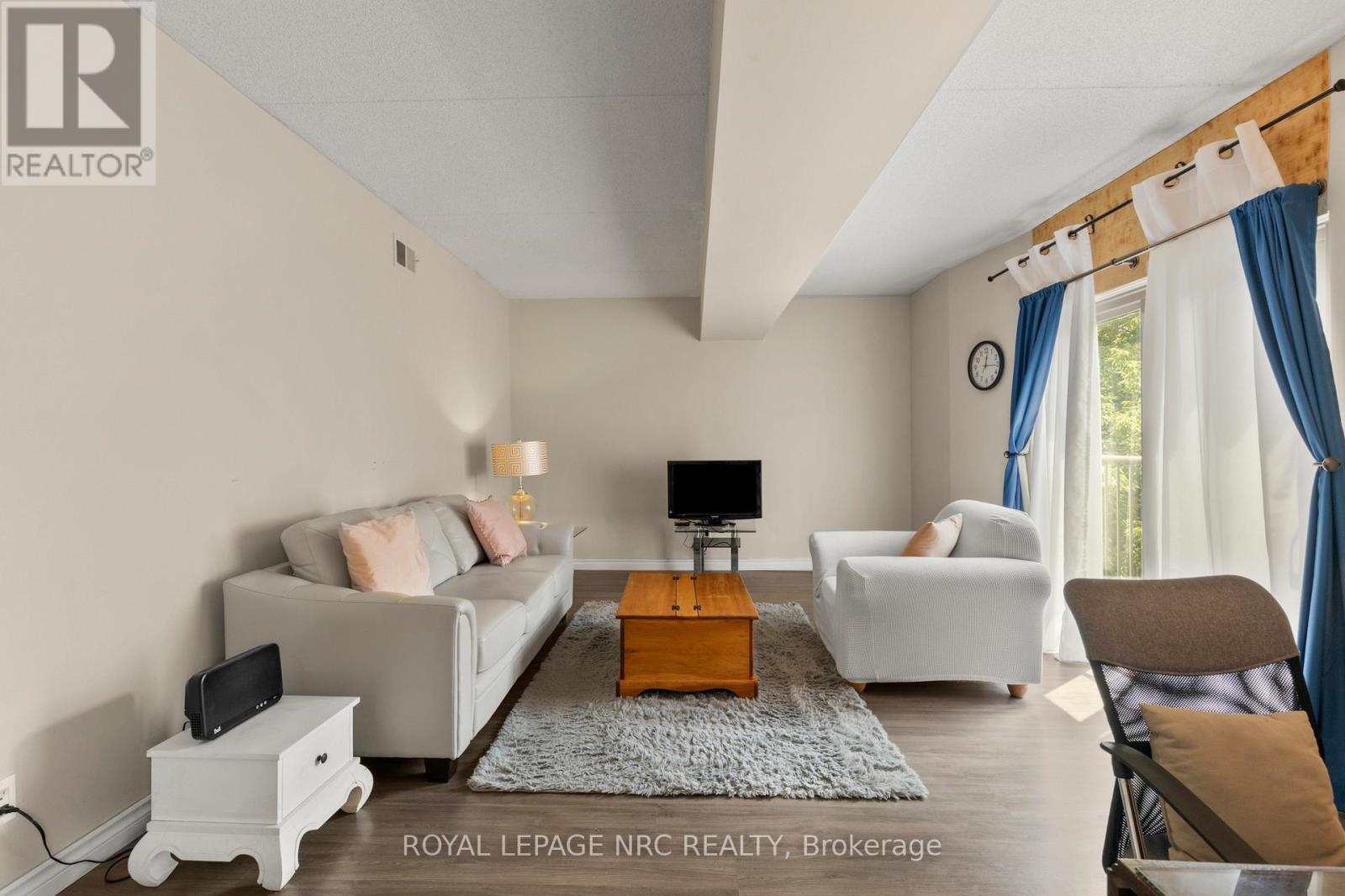 203 - 4872 Valley Way, Niagara Falls, Ontario  L2E 1W3 - Photo 10 - X12631654