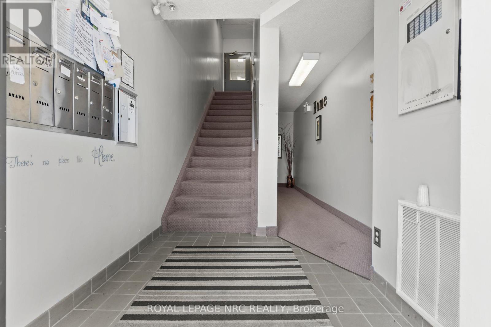 203 - 4872 Valley Way, Niagara Falls, Ontario  L2E 1W3 - Photo 19 - X12631654