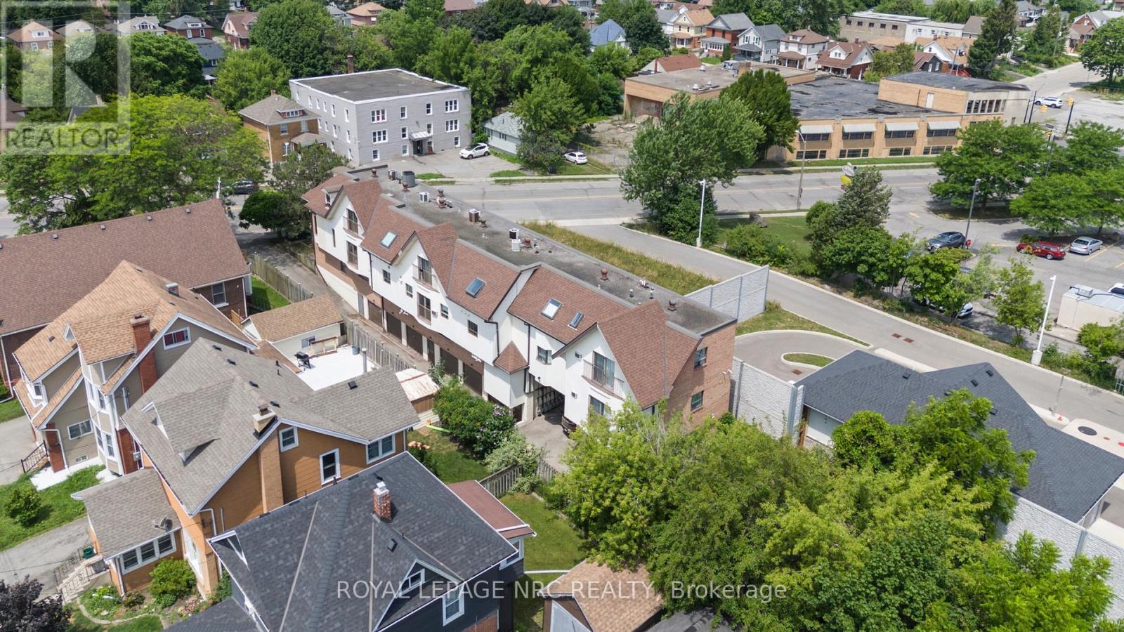 203 - 4872 Valley Way, Niagara Falls, Ontario  L2E 1W3 - Photo 25 - X12631654