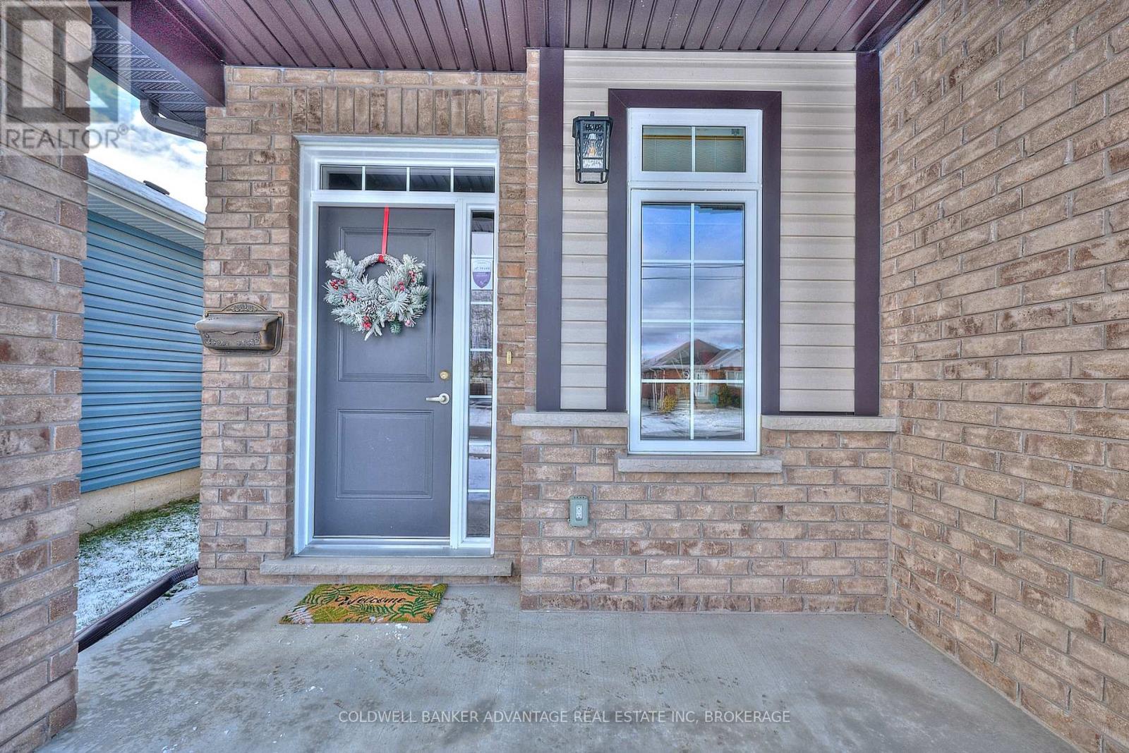 91 Scholfield Avenue S, Welland, Ontario  L3B 1N4 - Photo 4 - X12633218