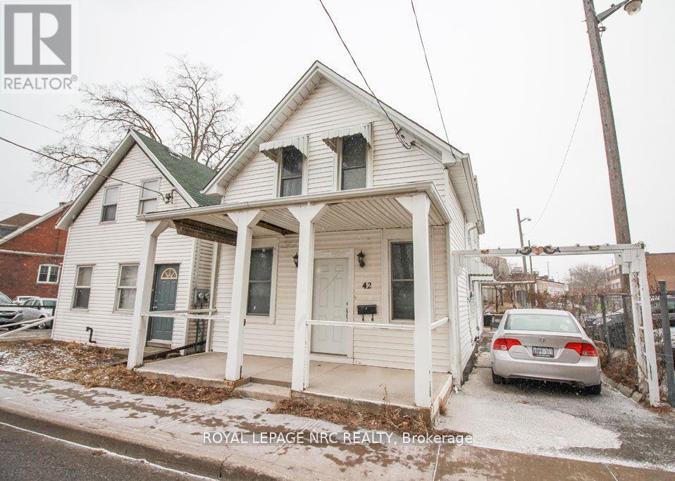 42 NORTH STREET, St. Catharines, Ontario