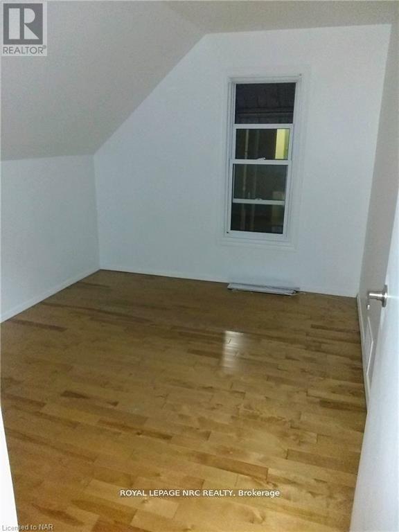 42 North Street, St. Catharines, Ontario  L2R 2S5 - Photo 3 - X12633724