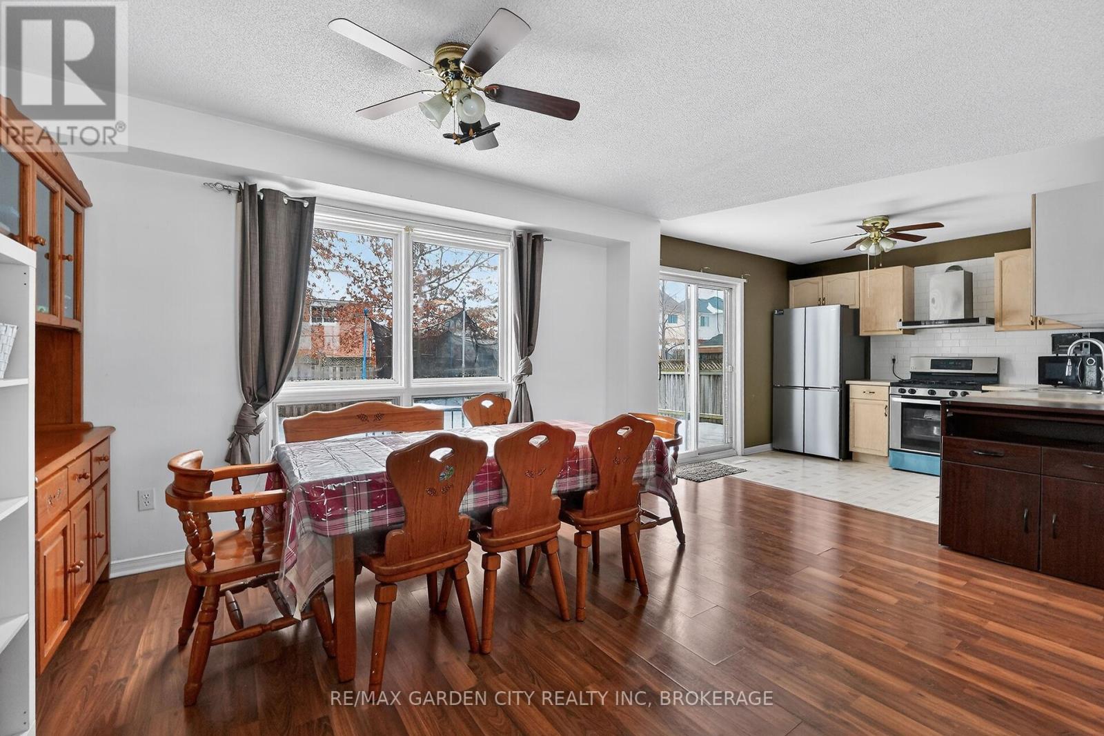 218 Confederation Avenue, Thorold, Ontario  L2V 5A2 - Photo 10 - X12635956