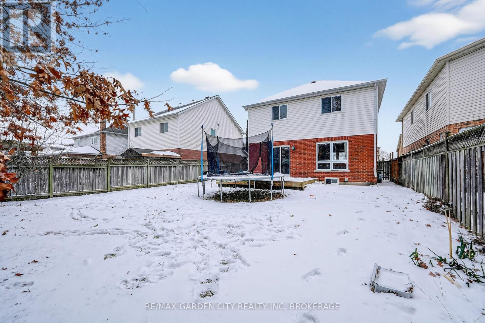 218 Confederation Avenue, Thorold, Ontario  L2V 5A2 - Photo 32 - X12635956