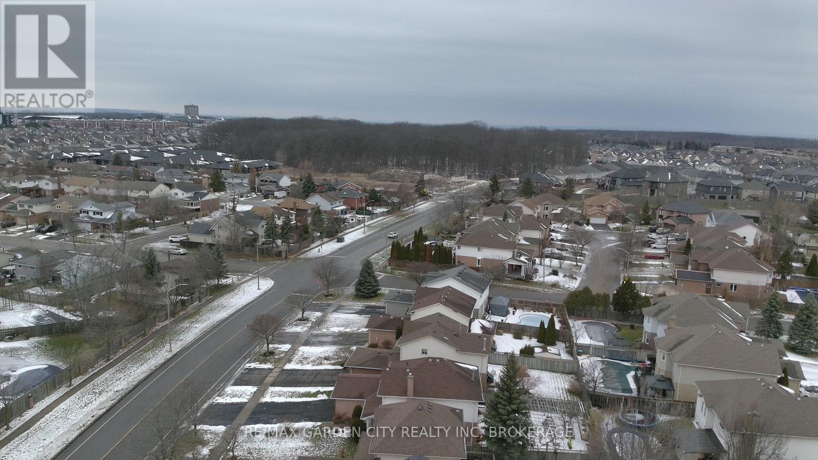 218 Confederation Avenue, Thorold, Ontario  L2V 5A2 - Photo 39 - X12635956