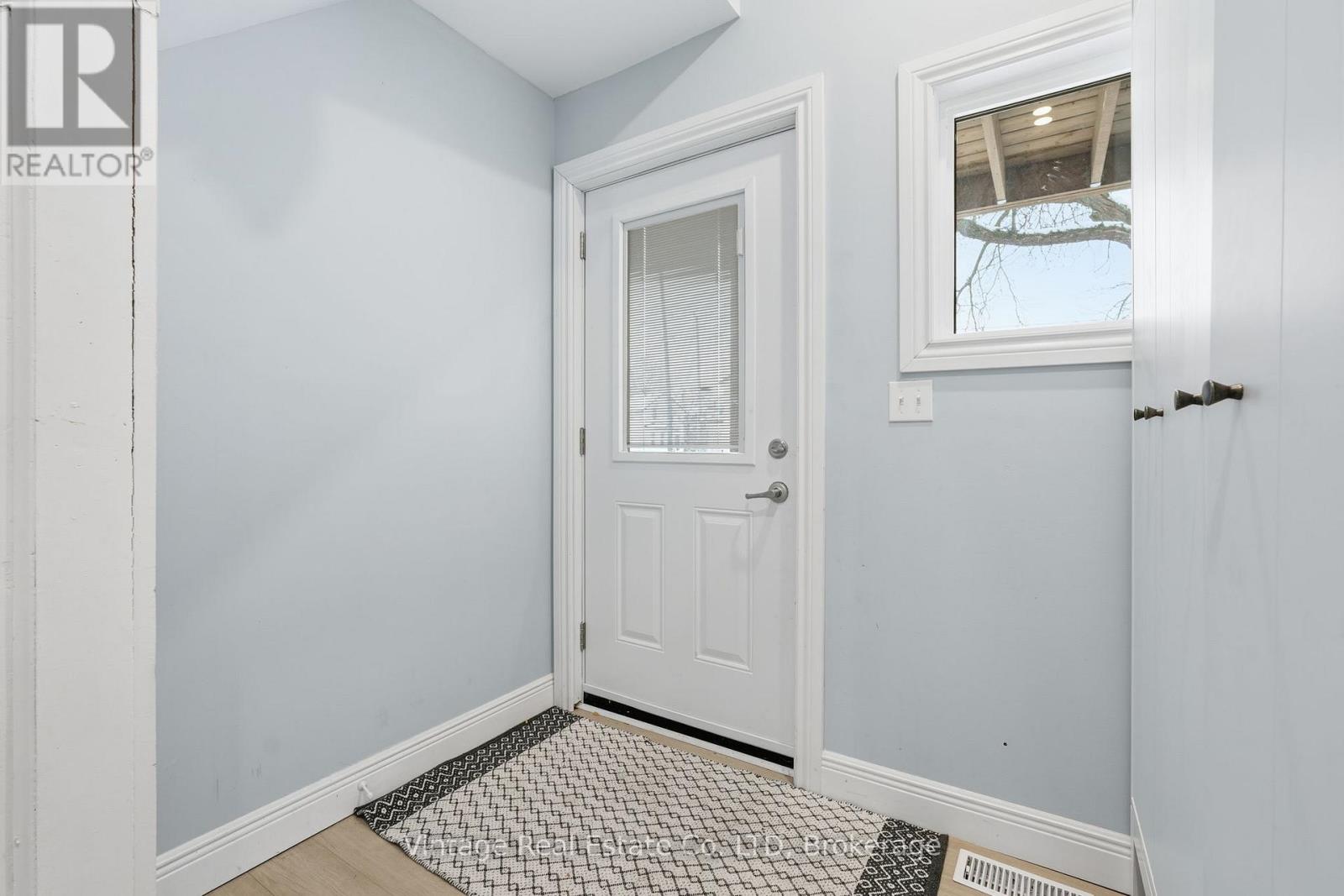 108 Eagle Avenue, Brantford, Ontario  N3S 1Z5 - Photo 6 - X12636126