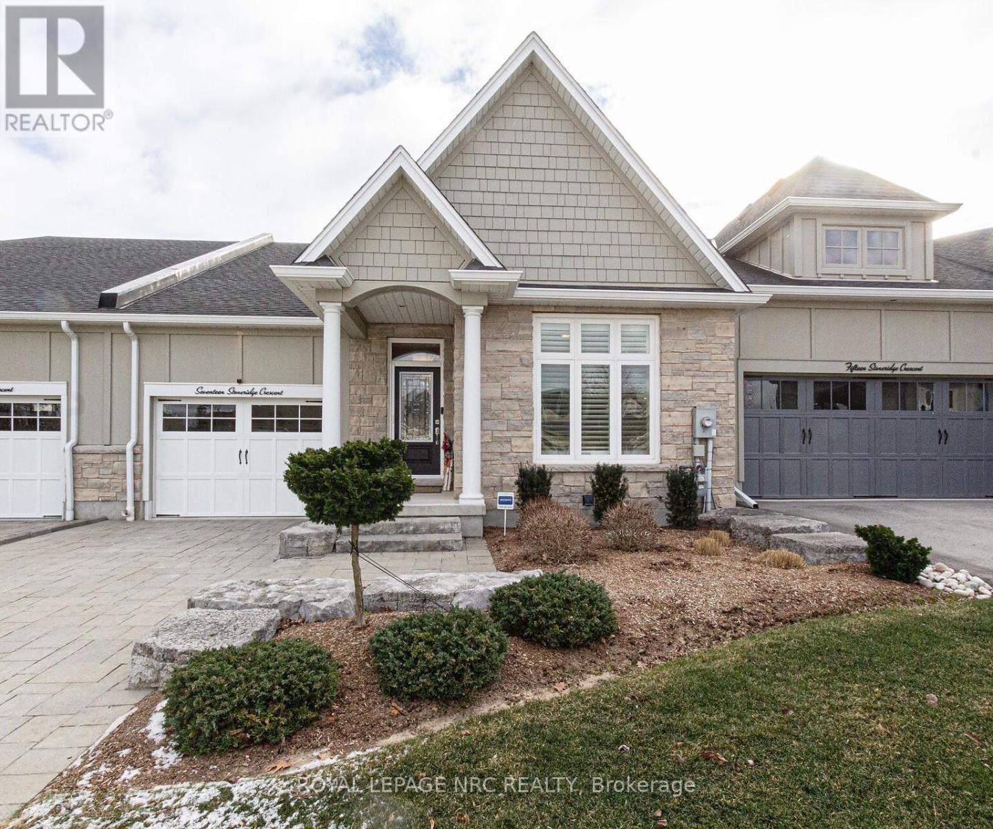 17 STONERIDGE CRESCENT, Niagara-on-the-Lake, Ontario