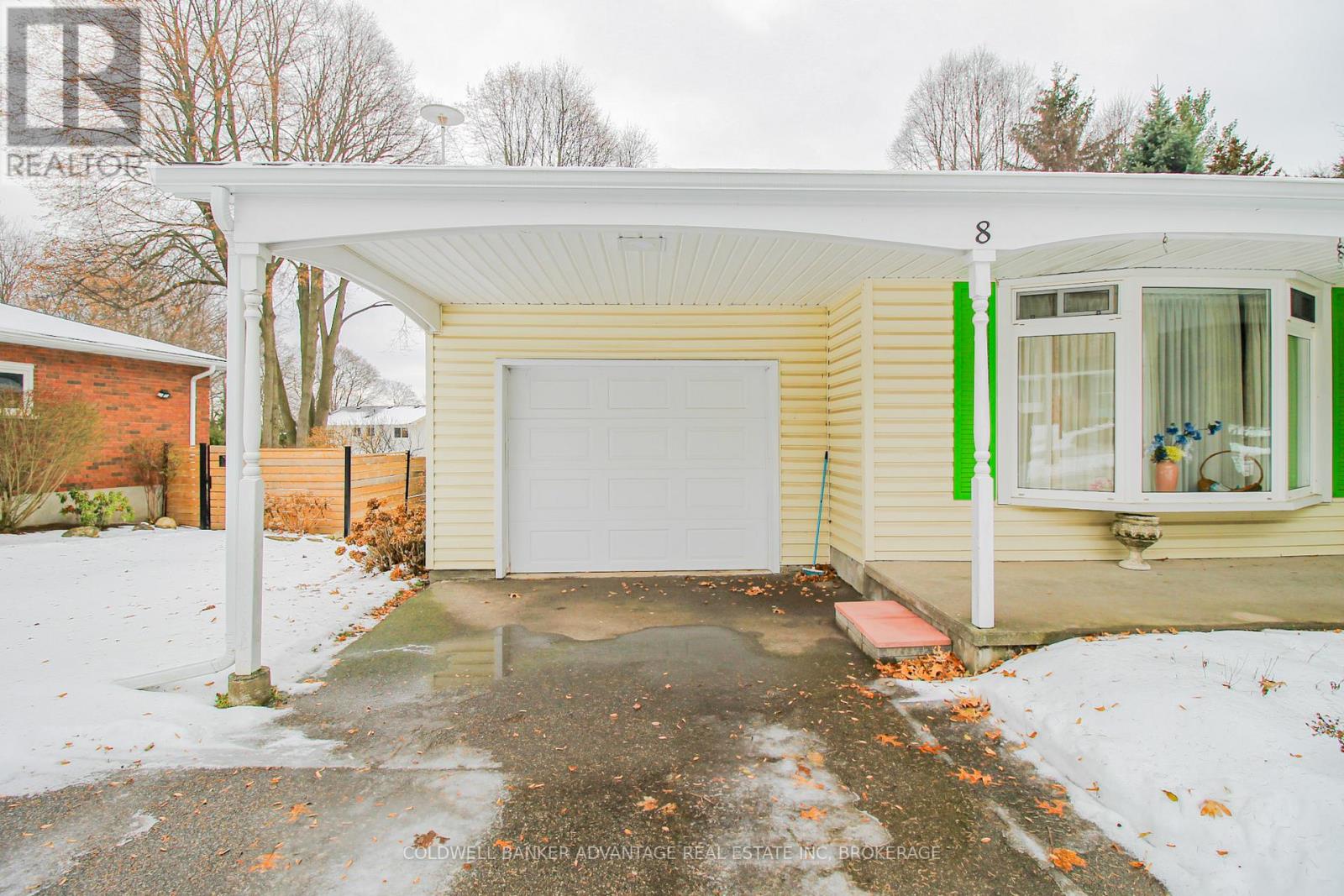 8 Bigelow Crescent, Pelham, Ontario  L0S 1E2 - Photo 4 - X12639934