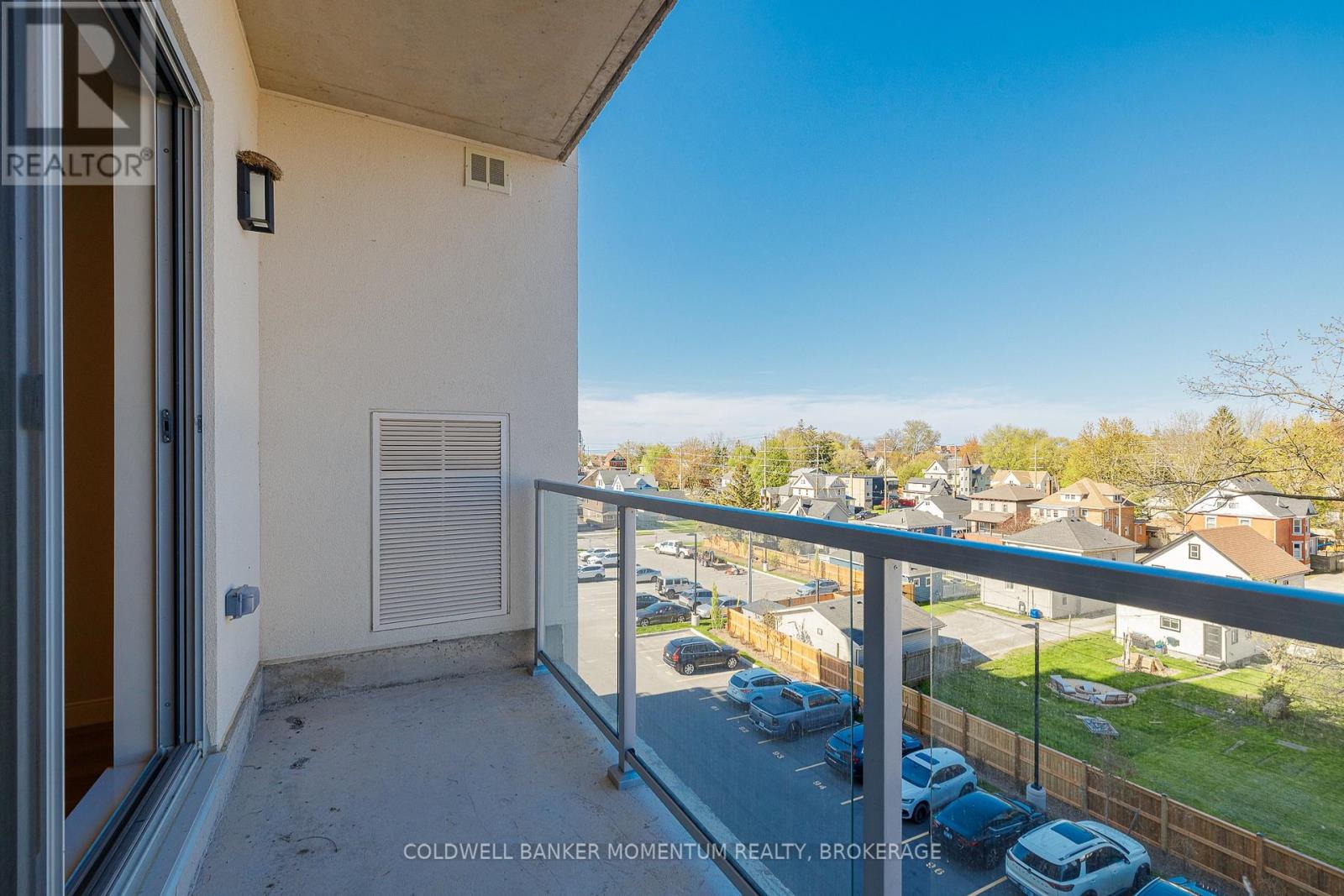 403 - 118 West Street, Port Colborne, Ontario  L3K 0B9 - Photo 12 - X12642084