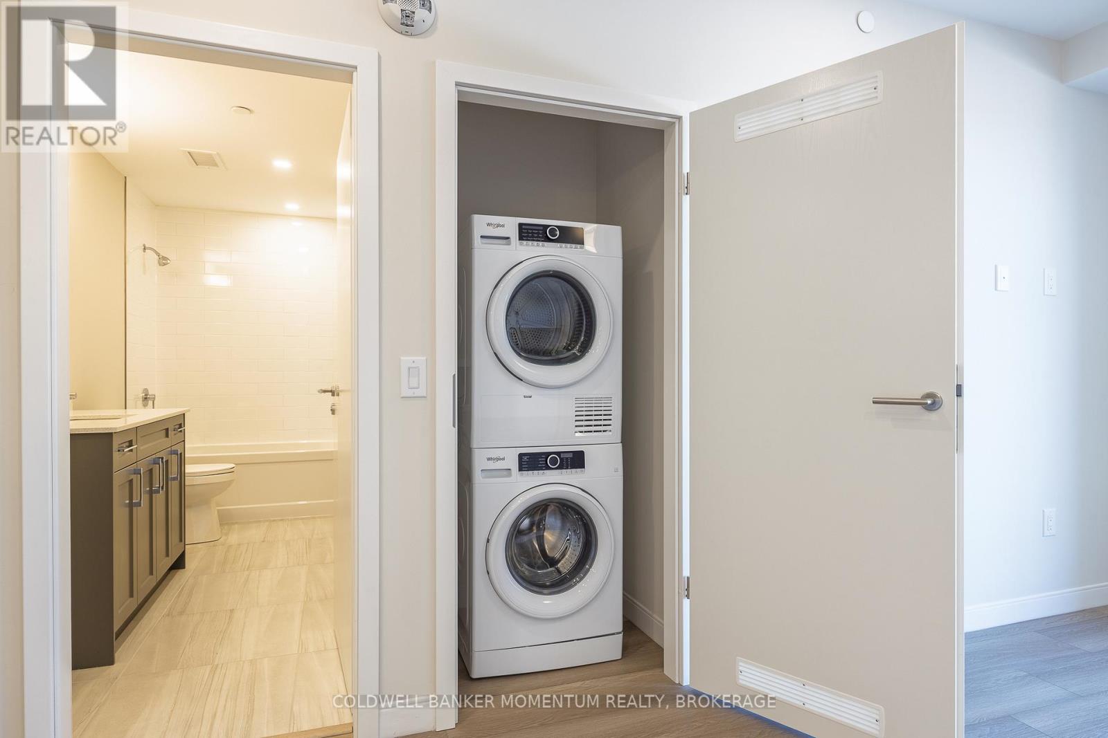 403 - 118 West Street, Port Colborne, Ontario  L3K 0B9 - Photo 25 - X12642084