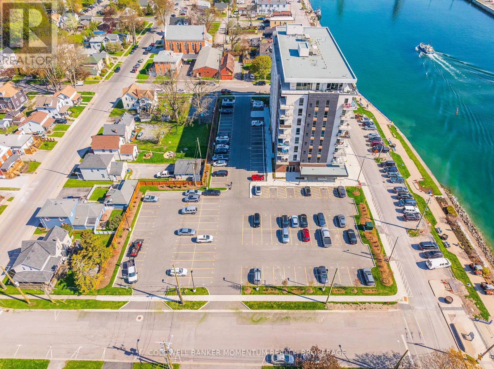 403 - 118 West Street, Port Colborne, Ontario  L3K 0B9 - Photo 7 - X12642084