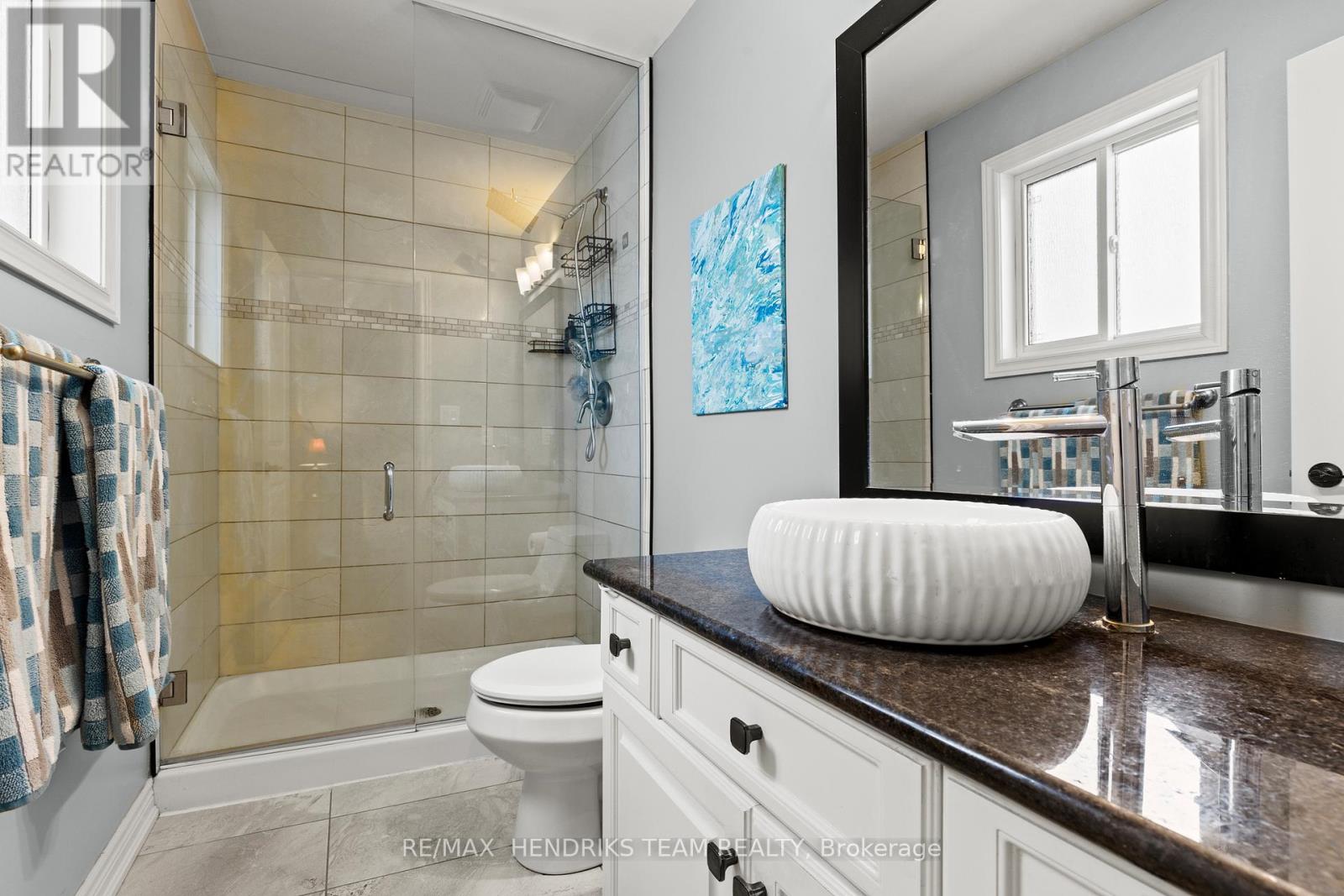 379 Michael Drive, Welland, Ontario  L3C 0A5 - Photo 22 - X12642632