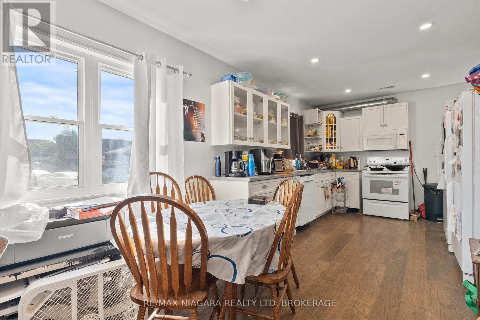 362 Carlton Street, St. Catharines, Ontario  L2M 4W5 - Photo 7 - X12643108