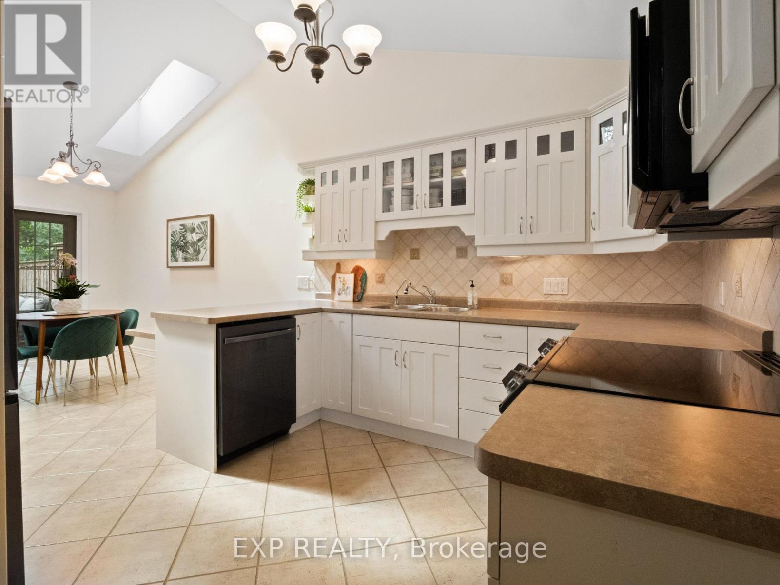 23 - 3241 Montrose Road, Niagara Falls, Ontario  L2H 3L3 - Photo 7 - X12643150