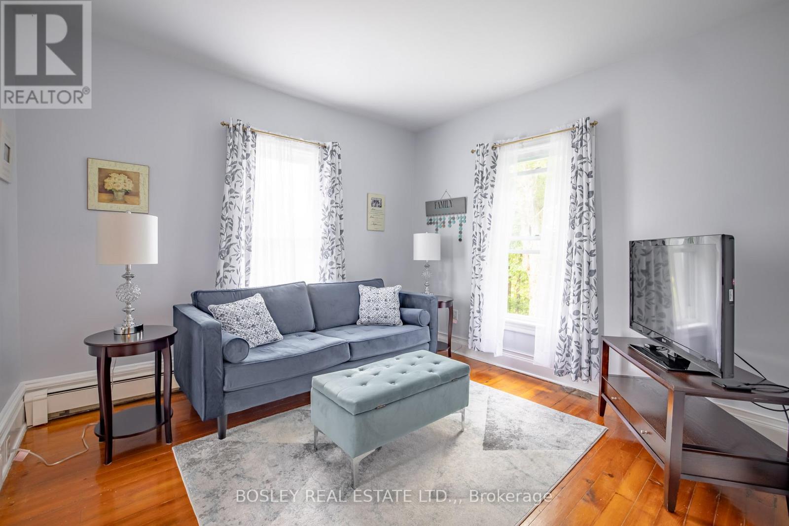 1609 Eighth Avenue, St. Catharines, Ontario  L2R 6P7 - Photo 8 - X12643174