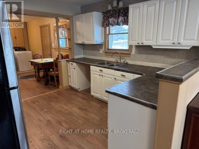 3906 Alexandra Road, Fort Erie, Ontario  L0S 1B0 - Photo 15 - X12643230