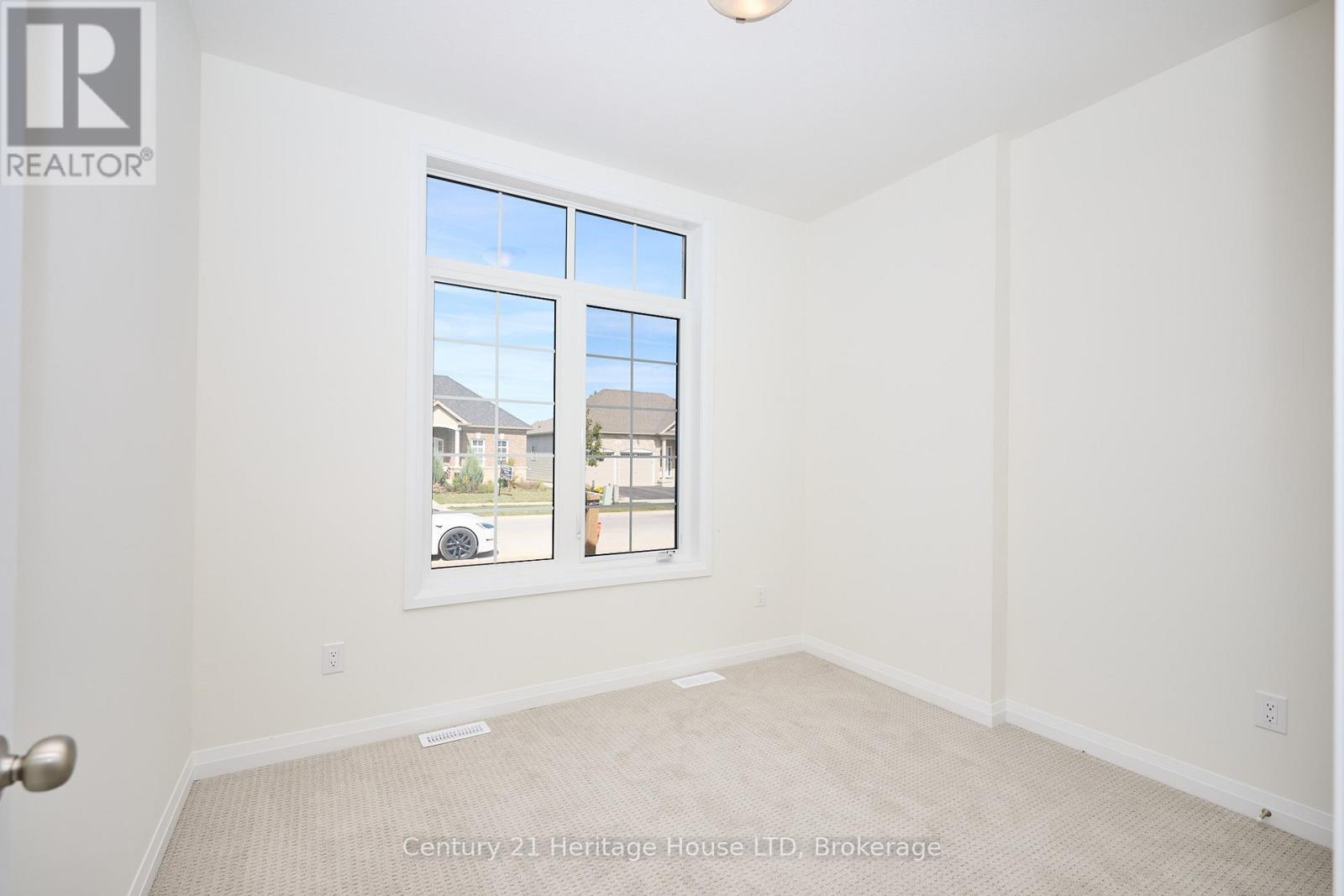 407 Louisa Street, Fort Erie, Ontario  L2A 6T6 - Photo 15 - X12643570