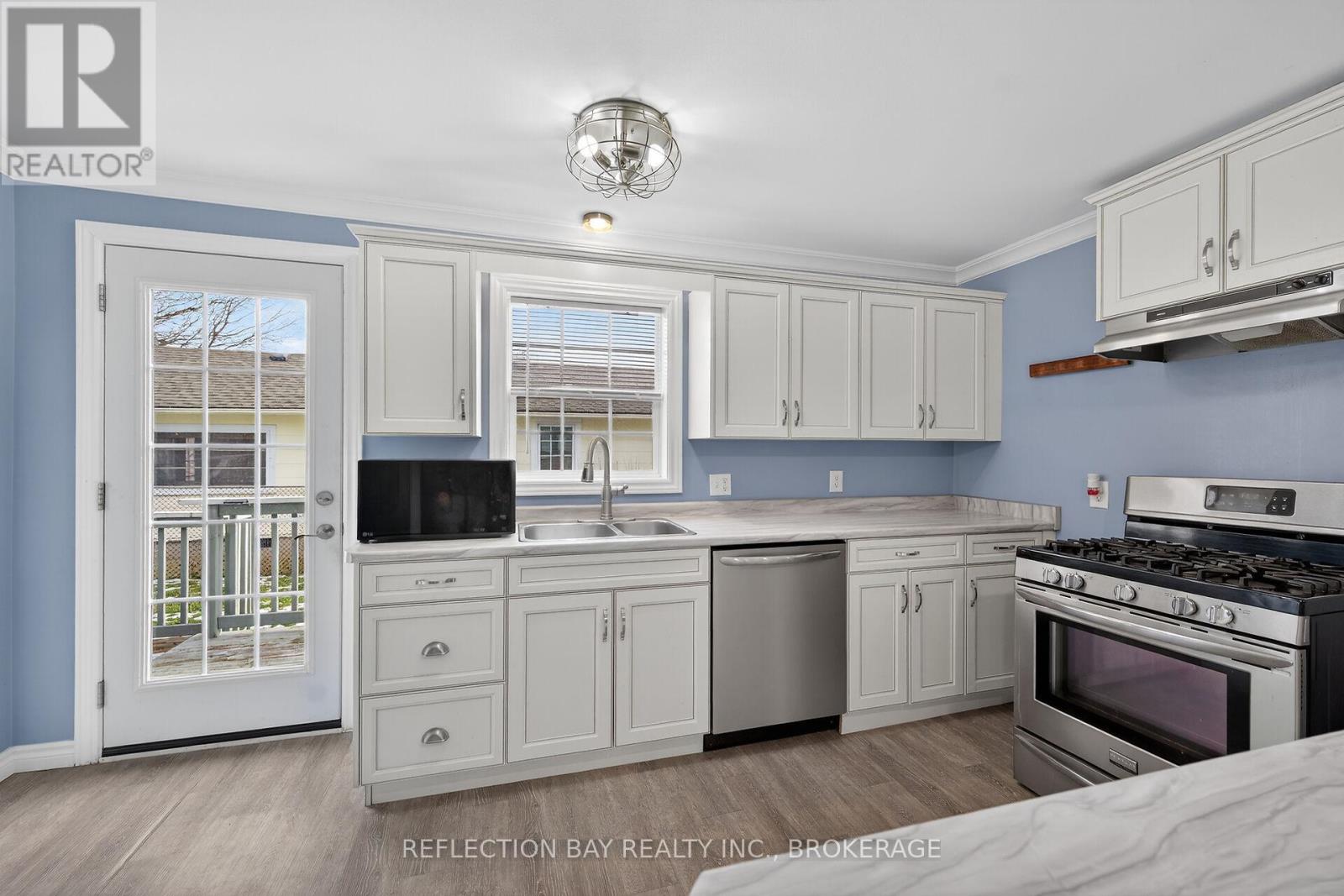 3794 Mathewson Avenue, Fort Erie, Ontario  L0S 1B0 - Photo 12 - X12643580