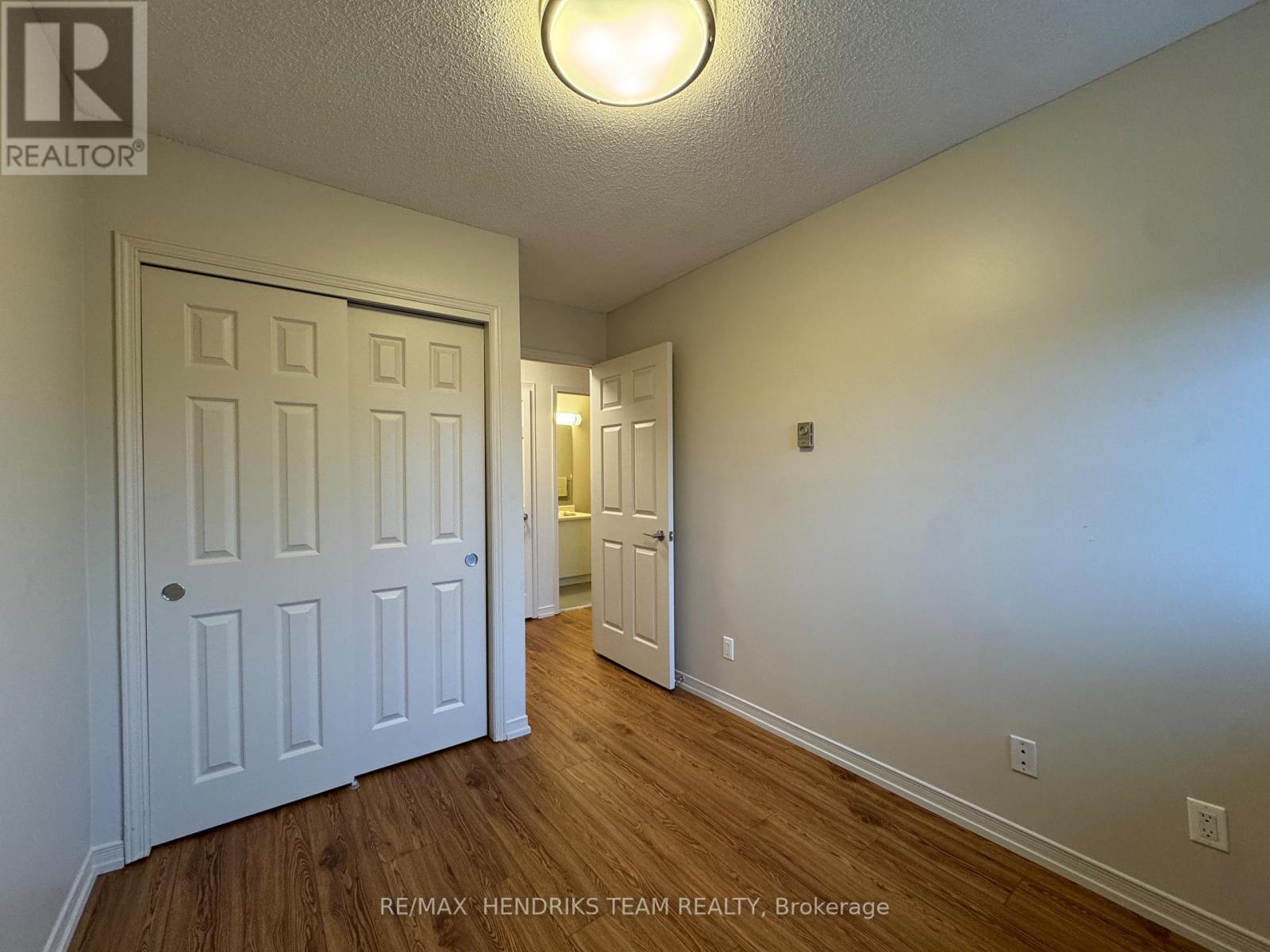 302 - 128 St Augustine Drive, St. Catharines, Ontario  L2P 3X6 - Photo 11 - X12643828