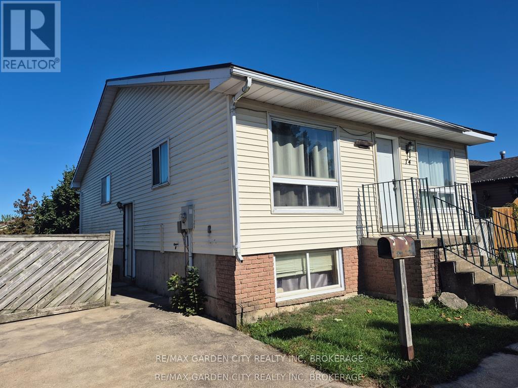 74 COMMERFORD STREET, Thorold, Ontario
