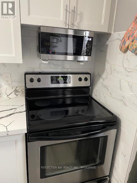 3 - 5 Applewood Avenue, Hamilton, Ontario  L8G 3S4 - Photo 18 - X12645042