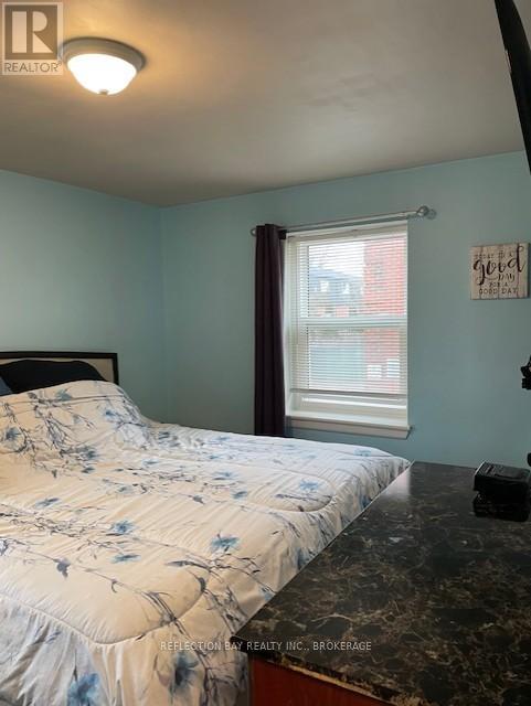 3 - 5 Applewood Avenue, Hamilton, Ontario  L8G 3S4 - Photo 23 - X12645042