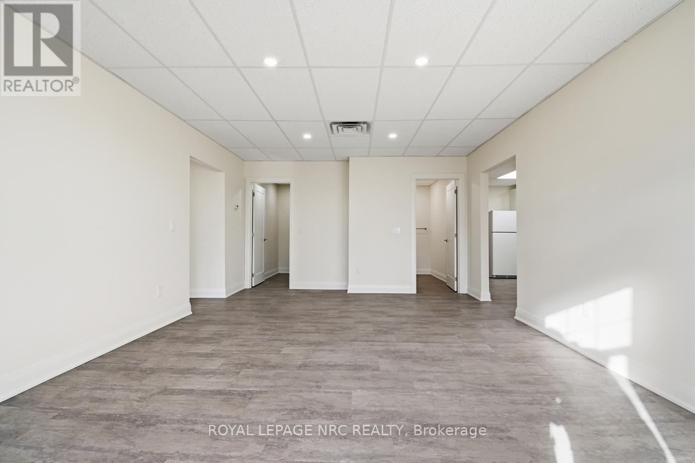 201 - 431 St. Paul Street Street, St. Catharines, Ontario  L2R 1C5 - Photo 12 - X12645754