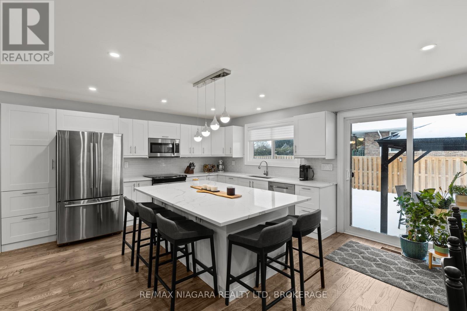 1164 Haist Road, Pelham, Ontario  L3B 5N5 - Photo 8 - X12654082