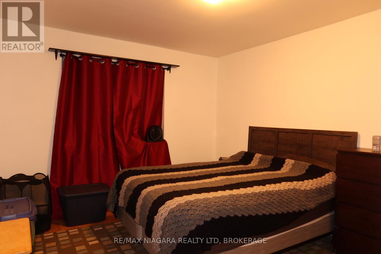 201 - 242 Oakdale Avenue, St. Catharines, Ontario  L2P 3K5 - Photo 7 - X12654266