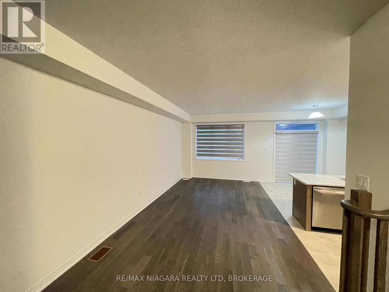 20 - 15 Peach Street, Thorold, Ontario  L2V 0K1 - Photo 11 - X12654286