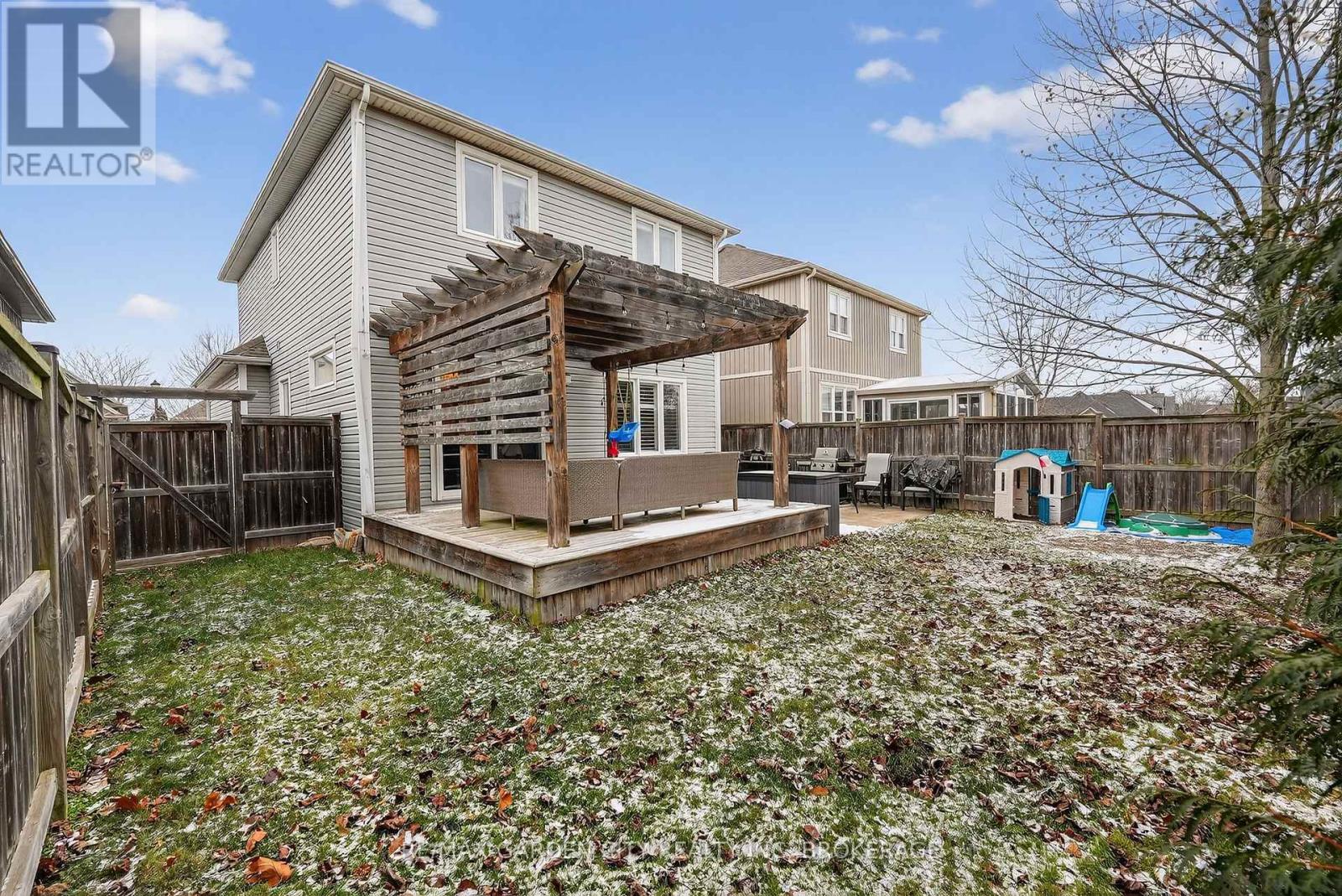 22 Riesling Drive, Niagara-On-The-Lake, Ontario  L0S 1J0 - Photo 15 - X12654412